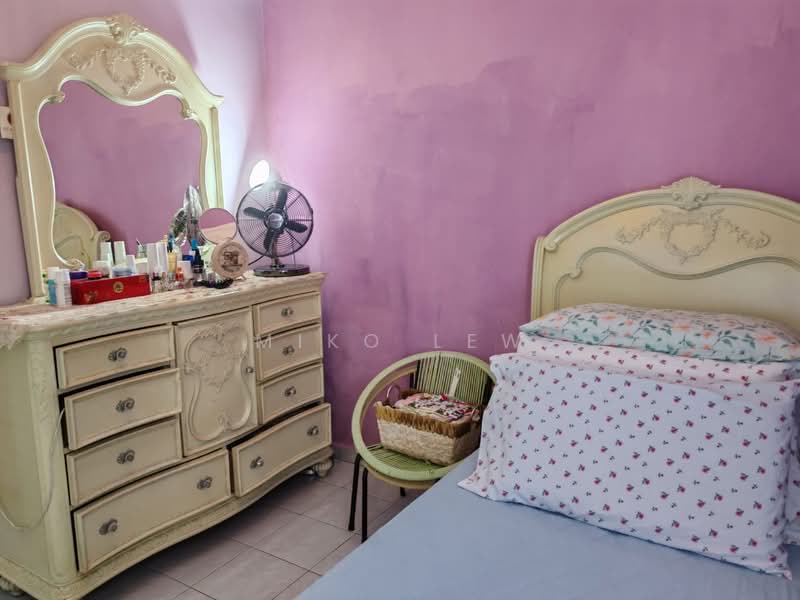 Pangsapuri untuk Dijual di Garden Park - Miko Lew - Bedroom - PropertyGuru.com.my