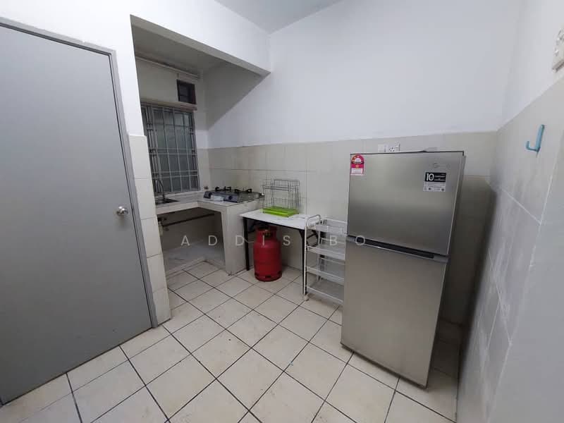Kondominium untuk Dijual di Angkasa Condominiums - Addis Bo - Kitchen - PropertyGuru.com.my