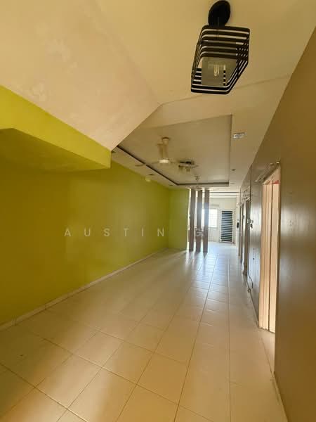 Townhouse for Sale in Taman Putra Perdana (Puchong) - Austin Goh - Corridor - PropertyGuru.com.my