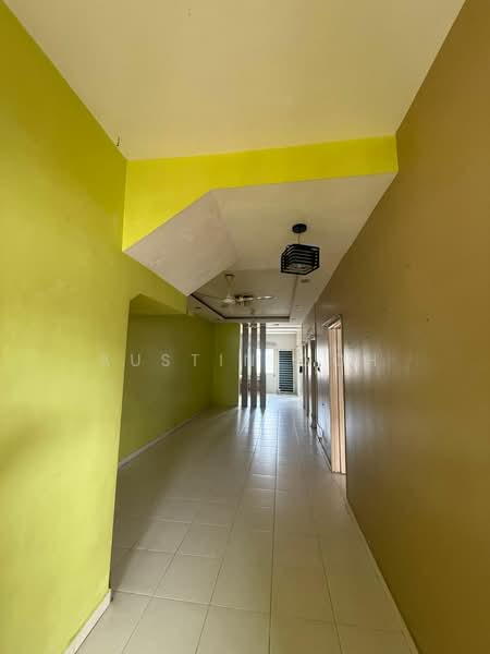 Townhouse for Sale in Taman Putra Perdana (Puchong) - Austin Goh - Corridor - PropertyGuru.com.my