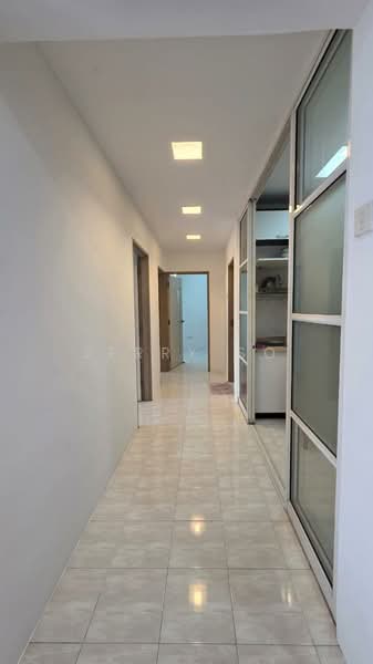 Kondominium untuk Dijual di Victoria Heights - Jerry So - Corridor - PropertyGuru.com.my