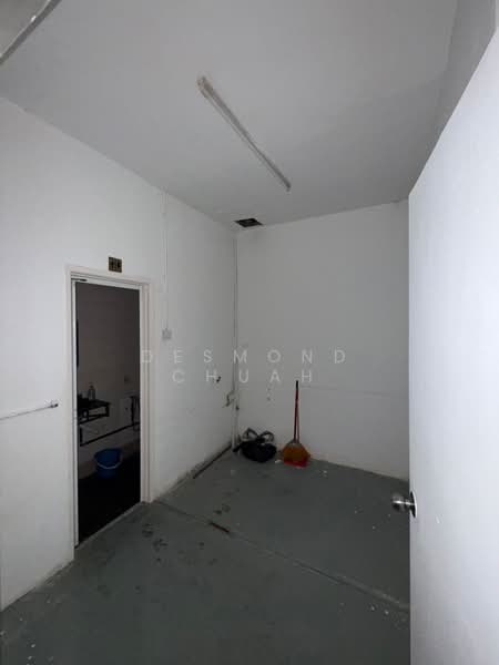 Shop for Rent in Jelutong (Penang) - Desmond Chuah - PropertyGuru.com.my