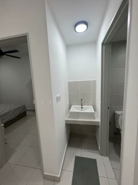 Condominium for Rent at Residensi Bukit Palma 3 (Palm Hill Residence 3) - Bzenz Yeo - Bathroom - PropertyGuru.com.my