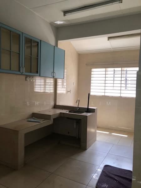 1-storey Terraced House for Rent in Bandar Sri Damansara (Selangor) - Shirley Lim - Kitchen - PropertyGuru.com.my