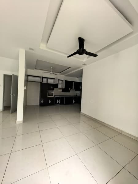 Rumah Teres 2 Tingkat untuk Dijual di Bandar Dato Onn (Tebrau) - Ben Foo - Living Room - PropertyGuru.com.my