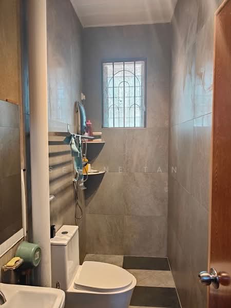 Semi-Detached House for Sale in Johor Bahru (Johor) - Serene Tan - Bathroom - PropertyGuru.com.my
