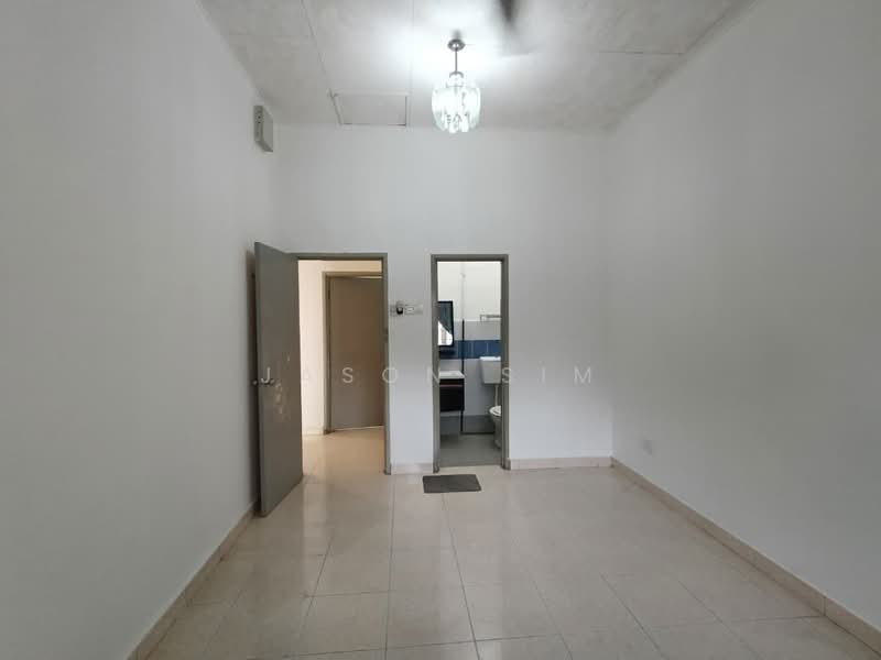 Rumah Teres 1 Tingkat untuk Dijual di Taman Kempas Indah (Tebrau) - Jason Sim - Interior - PropertyGuru.com.my