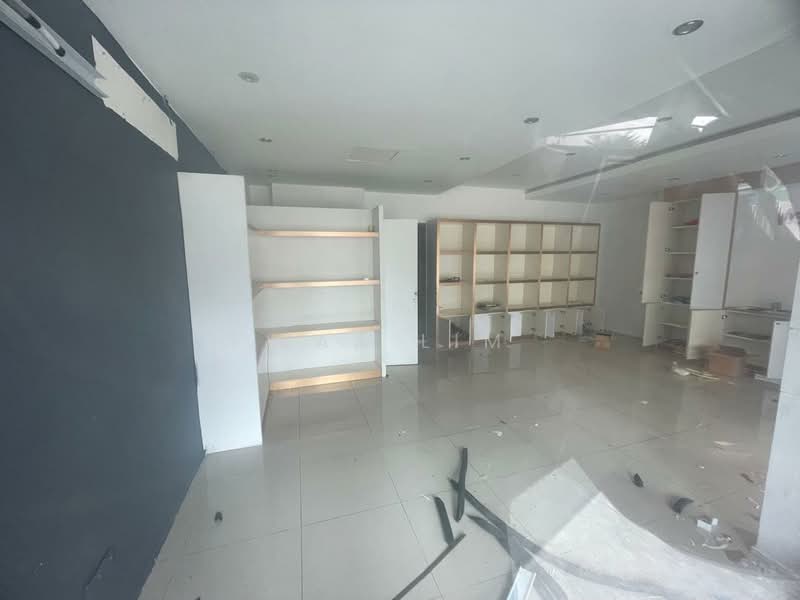 For Rent - 2 Storey Commercial Semi Detached @ Jalan Tanjung Bungah