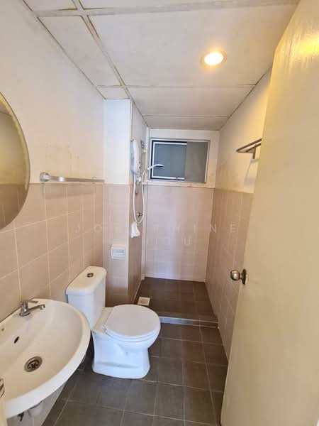 Condominium for Sale at Anggun Puri - Josephine Chou - Bathroom - PropertyGuru.com.my