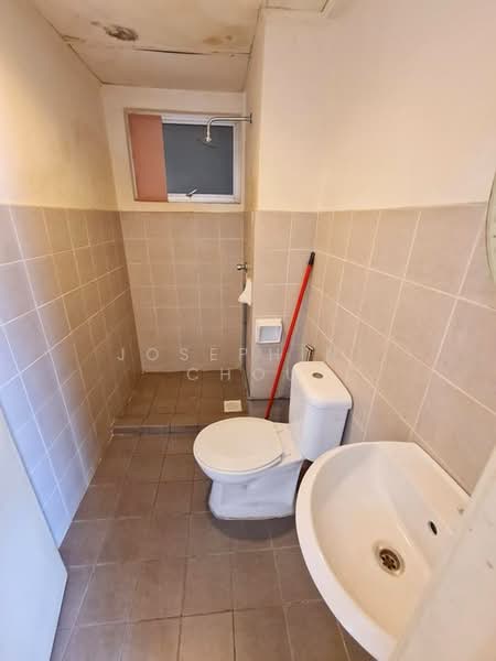 Condominium for Sale at Anggun Puri - Josephine Chou - Bathroom - PropertyGuru.com.my