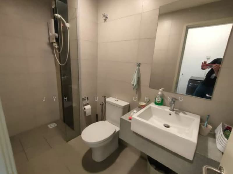 Service Residence for Sale at Sfera Residency - Jyh Huei Chong - Bathroom - PropertyGuru.com.my