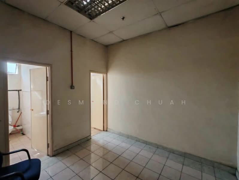 Detached Factory for Rent in Perai (Penang) - Desmond Chuah - Interior - PropertyGuru.com.my