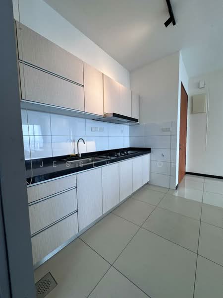 Servis Apartment untuk Disewa di Luminari - Jesslyn Loh - Kitchen - PropertyGuru.com.my