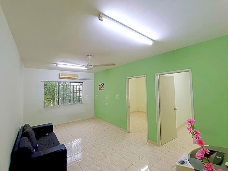 Apartment for Sale at Permai Lake View Apartment - Steven . - Living Room - PropertyGuru.com.my