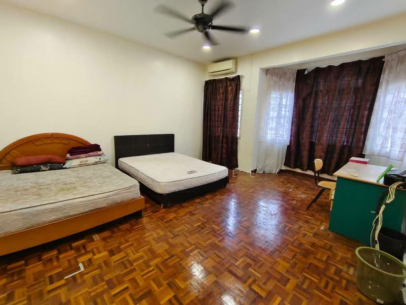 2-storey Terraced House for Rent in Bandar Putra (Kulai) - Max Yee - Bedroom - PropertyGuru.com.my
