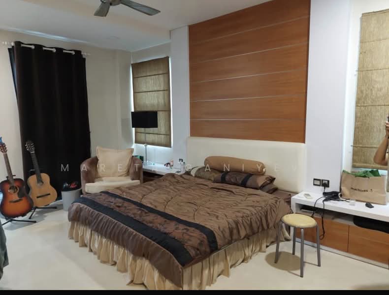 Rumah Banglo untuk Dijual di Bukit Kesenangan (Johor Bahru) - Mareta Ganiyeva - PropertyGuru.com.my