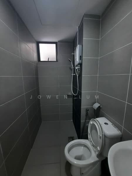 Condominium for Rent at Mizumi Residences - Jowen Lum - Bathroom - PropertyGuru.com.my