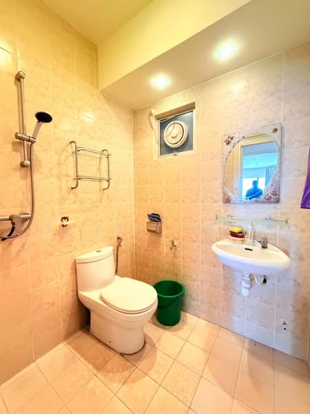 Kondominium untuk Dijual di Vista Panorama - Tiffany Yang - Bathroom - PropertyGuru.com.my