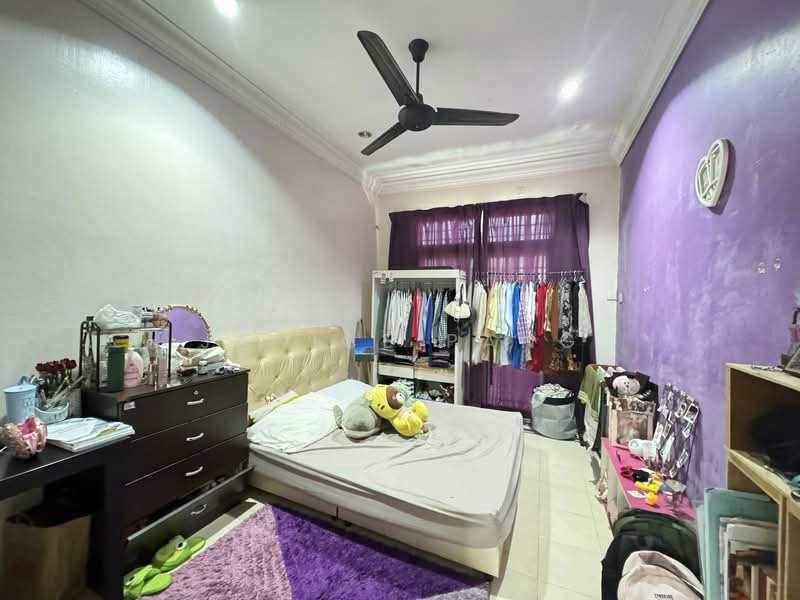Bungalow for Sale in Tampoi (Johor) - Janice Pang - Bedroom - PropertyGuru.com.my