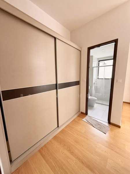 Condominium for Rent at Kings Bay @ Country Garden Danga Bay - Brown Cheng - PropertyGuru.com.my