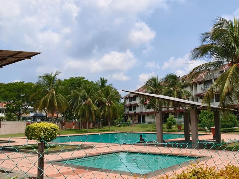 Townhouse for Sale in Bandar Putra (Kulai) - Max Yee - Exterior - PropertyGuru.com.my