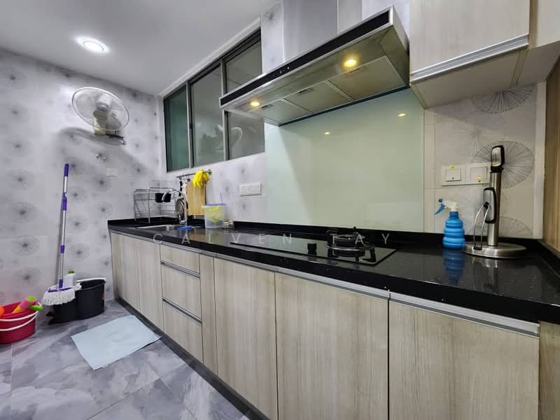Kondominium untuk Dijual di Spring & Summer Tower, All Seasons Park - Calven Tay - Kitchen - PropertyGuru.com.my