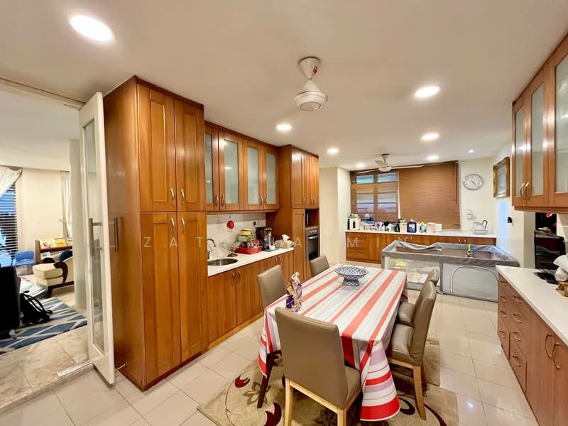 Bungalow for Sale in Ampang (Selangor) - Zaty Jasmin - Kitchen - PropertyGuru.com.my