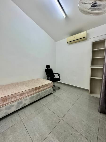 Rumah Teres 1 Tingkat untuk Disewa di Taman Daya (Johor Bahru) - Gynn Ong - Bedroom - PropertyGuru.com.my