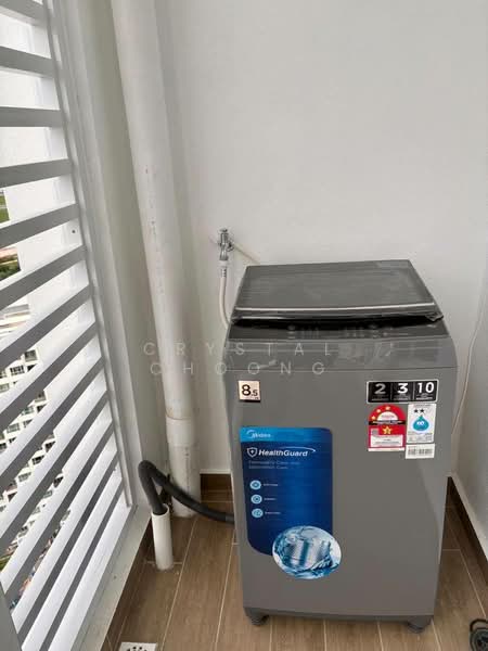 Kondominium untuk Disewa di Lucerne Residences - Crystal Choong - Balcony - PropertyGuru.com.my