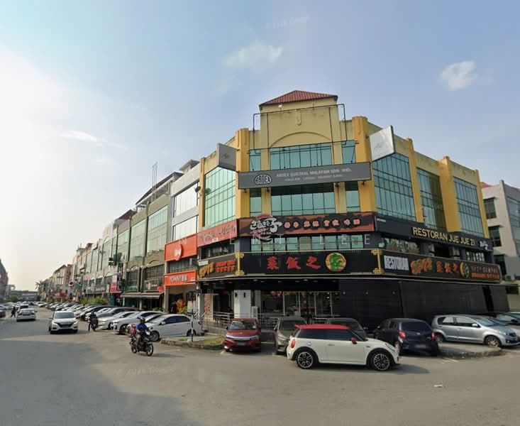 Shop for Rent in Bandar Puteri Puchong (Puchong) - Vincent Lee - Exterior - PropertyGuru.com.my