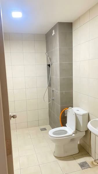 Service Residence for Rent at ANYA at Shorea Park - Hui Qi - Bathroom - PropertyGuru.com.my