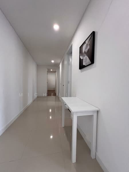 Condominium for Rent at The Legacy OUG - Michelle Yun - Corridor - PropertyGuru.com.my