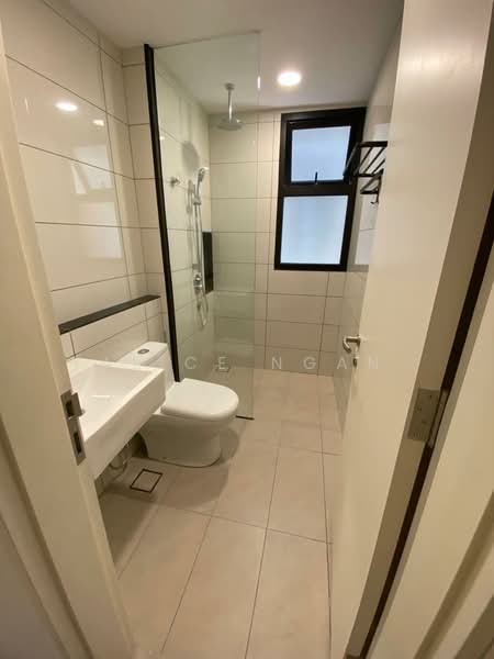 Service Residence for Rent at Duta Park Residences - Alice Ngan - Bathroom - PropertyGuru.com.my