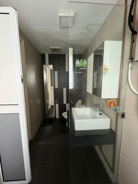 Condominium for Sale at Altitude 236 - Michelle Tan - Bathroom - PropertyGuru.com.my