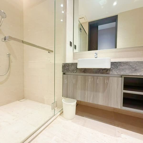Servis Apartment untuk Disewa di Marriott Residence @ Gurney - Denise Teh - Bathroom - PropertyGuru.com.my