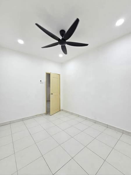 1.5-storey Terraced House for Sale in Taman Impian Emas (Skudai) - Merry Chua - Interior - PropertyGuru.com.my