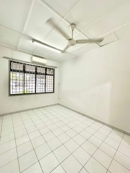 1-storey Terraced House for Sale in Taman Perling (Perling) - Jason Sim - Interior - PropertyGuru.com.my