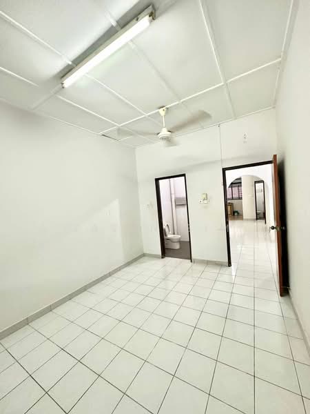1-storey Terraced House for Sale in Taman Perling (Perling) - Jason Sim - Interior - PropertyGuru.com.my