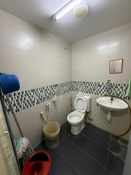 Office for Rent in Off Jalan Meru (Klang) - Howard Soh - Bathroom - PropertyGuru.com.my