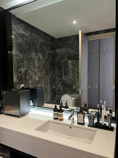 Servis Apartment untuk Dijual di Straits Residences - Vincent Koay - Bathroom - PropertyGuru.com.my