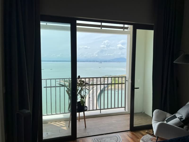 Servis Apartment untuk Dijual di Straits Residences - Vincent Koay - Balcony - PropertyGuru.com.my