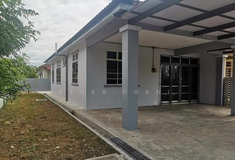 Rumah Berkembar untuk Dijual di Alor Setar (Kedah) - Azura Ghani - Exterior - PropertyGuru.com.my