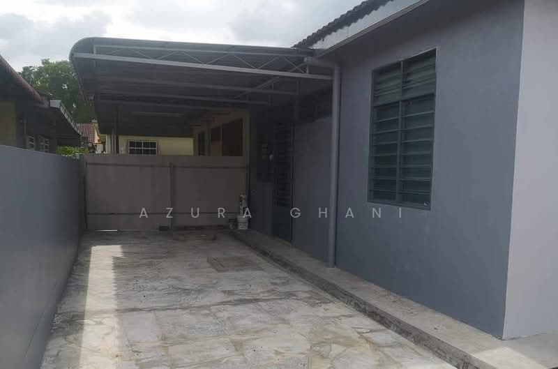 Rumah Berkembar untuk Dijual di Alor Setar (Kedah) - Azura Ghani - Exterior - PropertyGuru.com.my