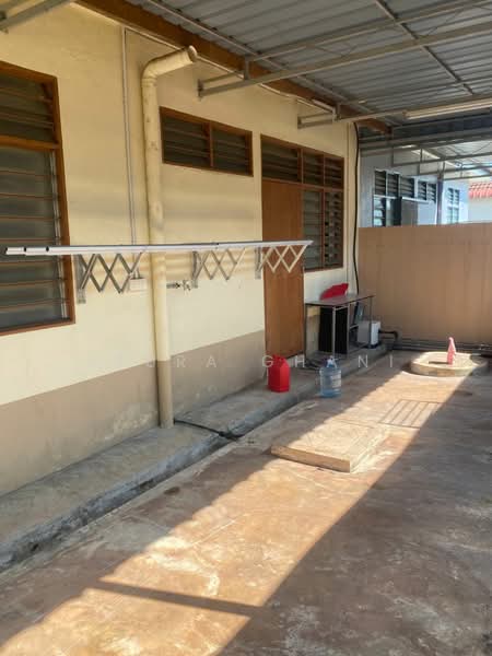 Rumah Berkembar untuk Dijual di Alor Setar (Kedah) - Azura Ghani - Exterior - PropertyGuru.com.my