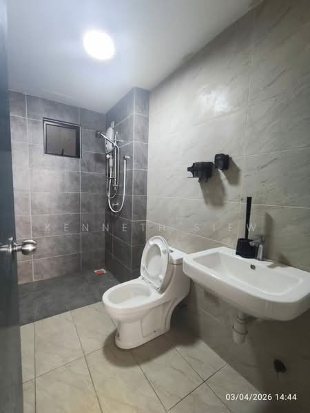 Kondominium untuk Disewa di The Hipster - Kenneth Siew - Bathroom - PropertyGuru.com.my