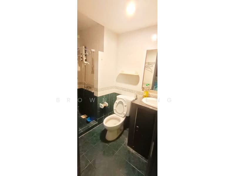 Pangsapuri untuk Disewa di Aster Court - Brown Cheng - Bathroom - PropertyGuru.com.my