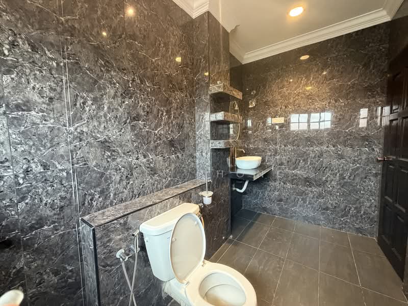 Semi-Detached House for Sale in Alam Damai (Cheras) - Elly Chong - PropertyGuru.com.my