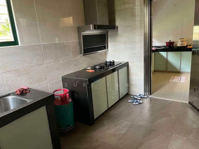 Semi-Detached House for Sale in Rawang (Selangor) - Suki Tan - Kitchen - PropertyGuru.com.my