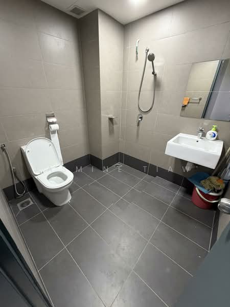 Service Residence for Sale at Atria - Jasmine Tiaw - Bathroom - PropertyGuru.com.my