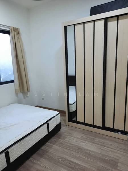 Servis Apartment untuk Dijual di South View - Justin Lam - Bedroom - PropertyGuru.com.my